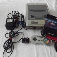 Spiel Konsole Super Nintendo mit Controller!!!